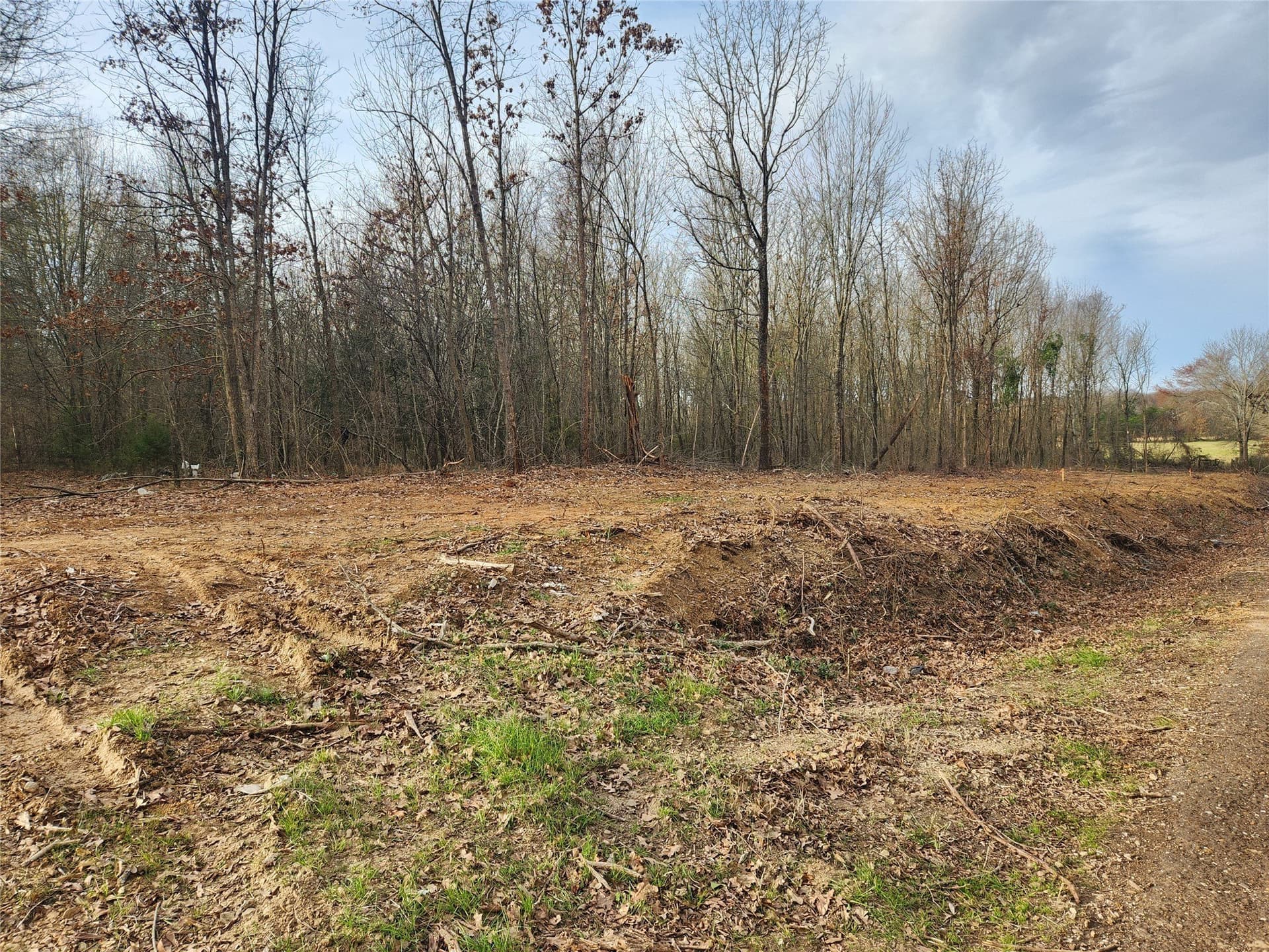 1.08 acres in Hopkins County