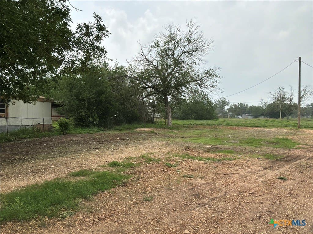 0.16 acres in Gonzales County featured view