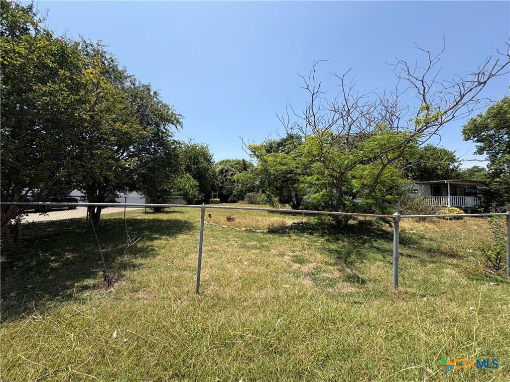 0.26 acres in Bell County - photo 4
