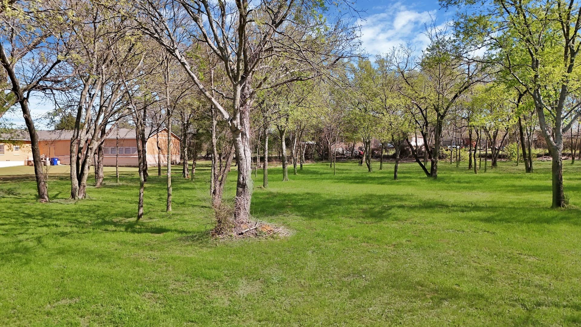 0.34 acres in Tarrant County - photo 10