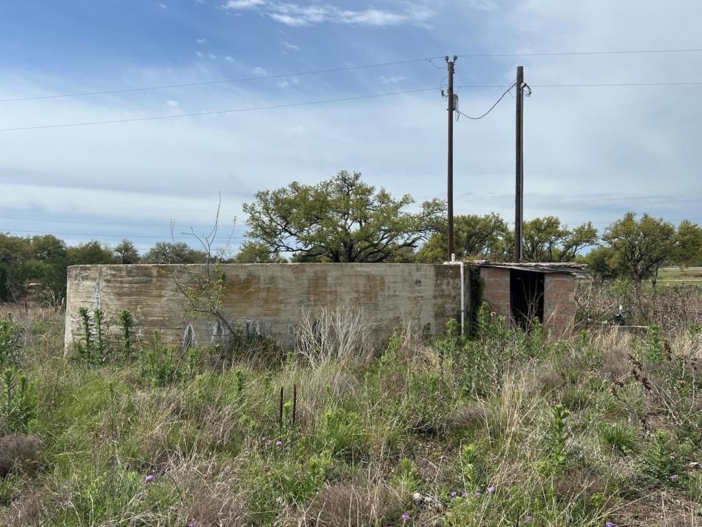 10 acres in Kerr County gallery image 4