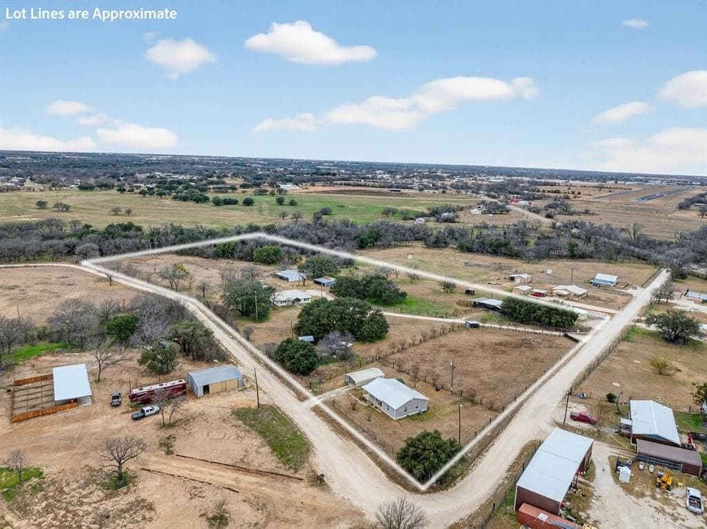 10.55 acres in Erath County gallery image 4