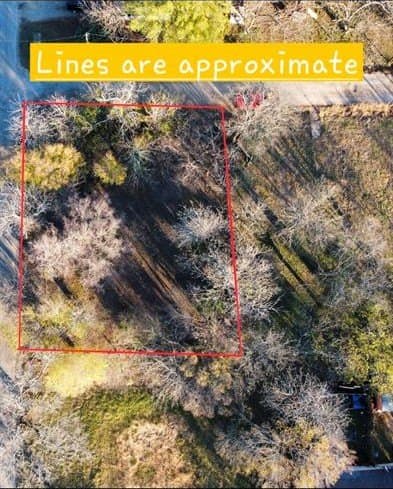 0.25 acres in Delta County gallery image 4