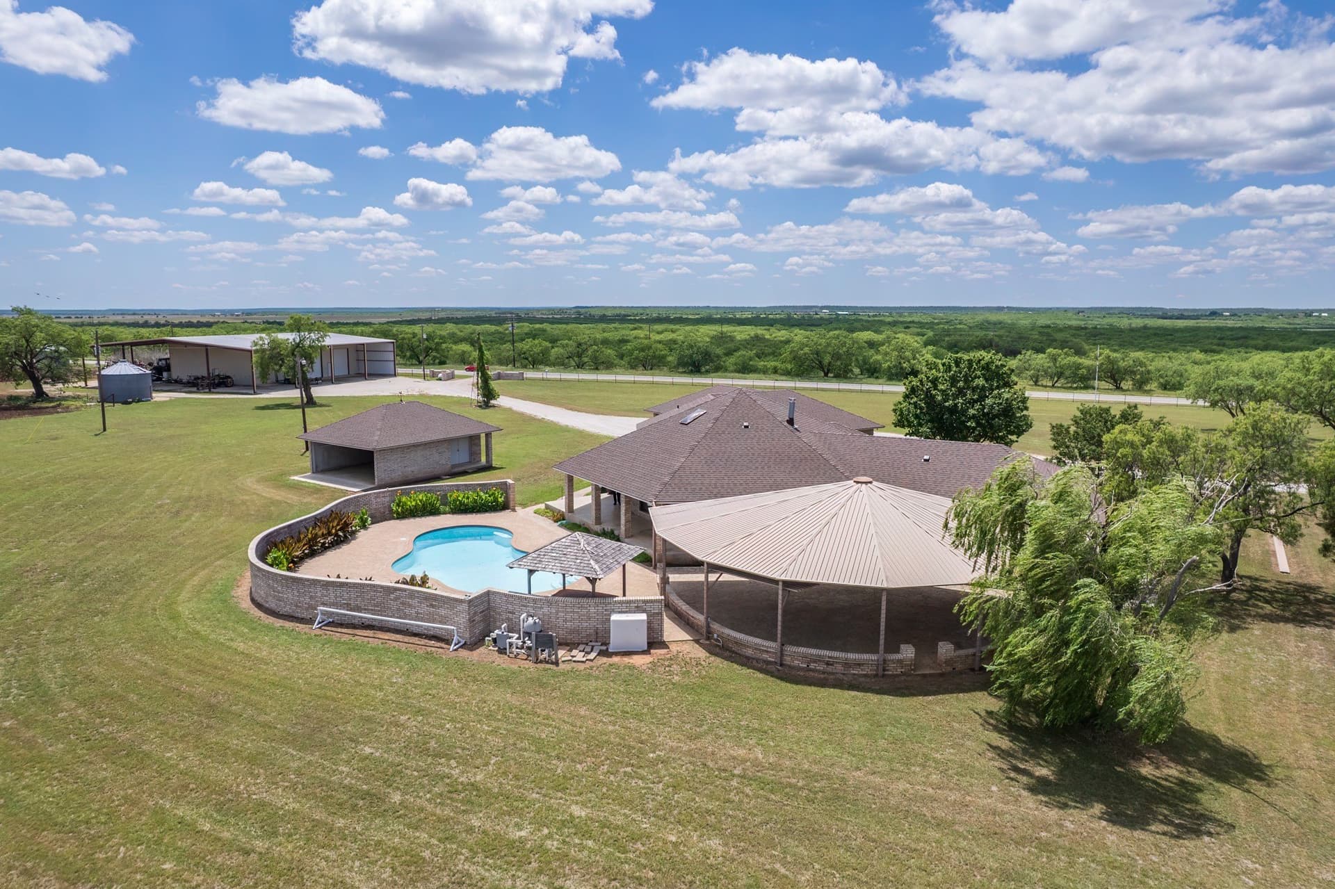 30 acres in Coleman County - photo 8