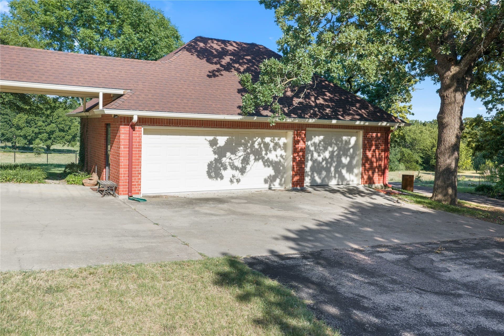 13.99 acres in Cooke County - photo 11