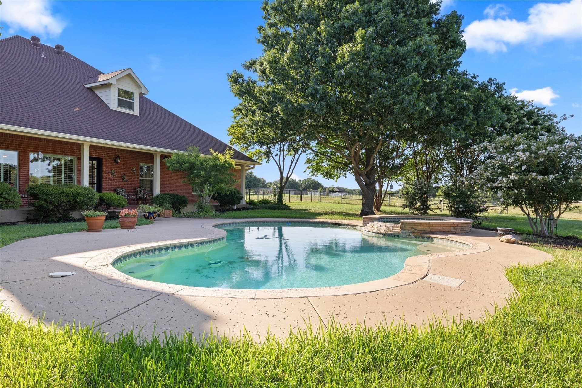 13.99 acres in Cooke County - photo 8