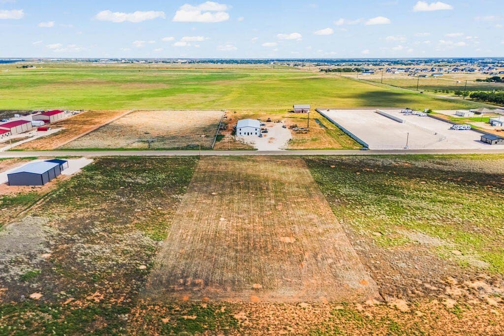 2.27 acres in Gaines County - photo 7