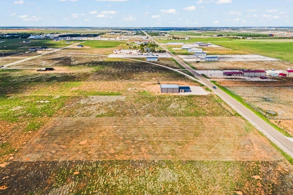 2.27 acres in Gaines County - photo 9