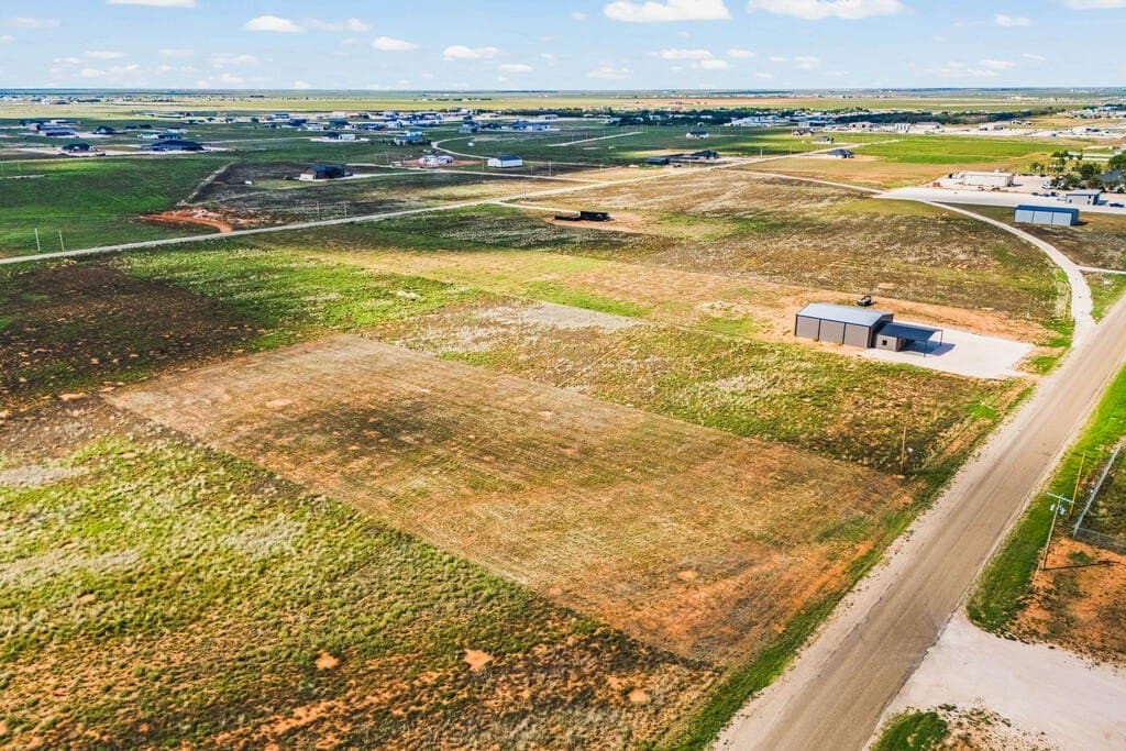 2.27 acres in Gaines County - photo 10