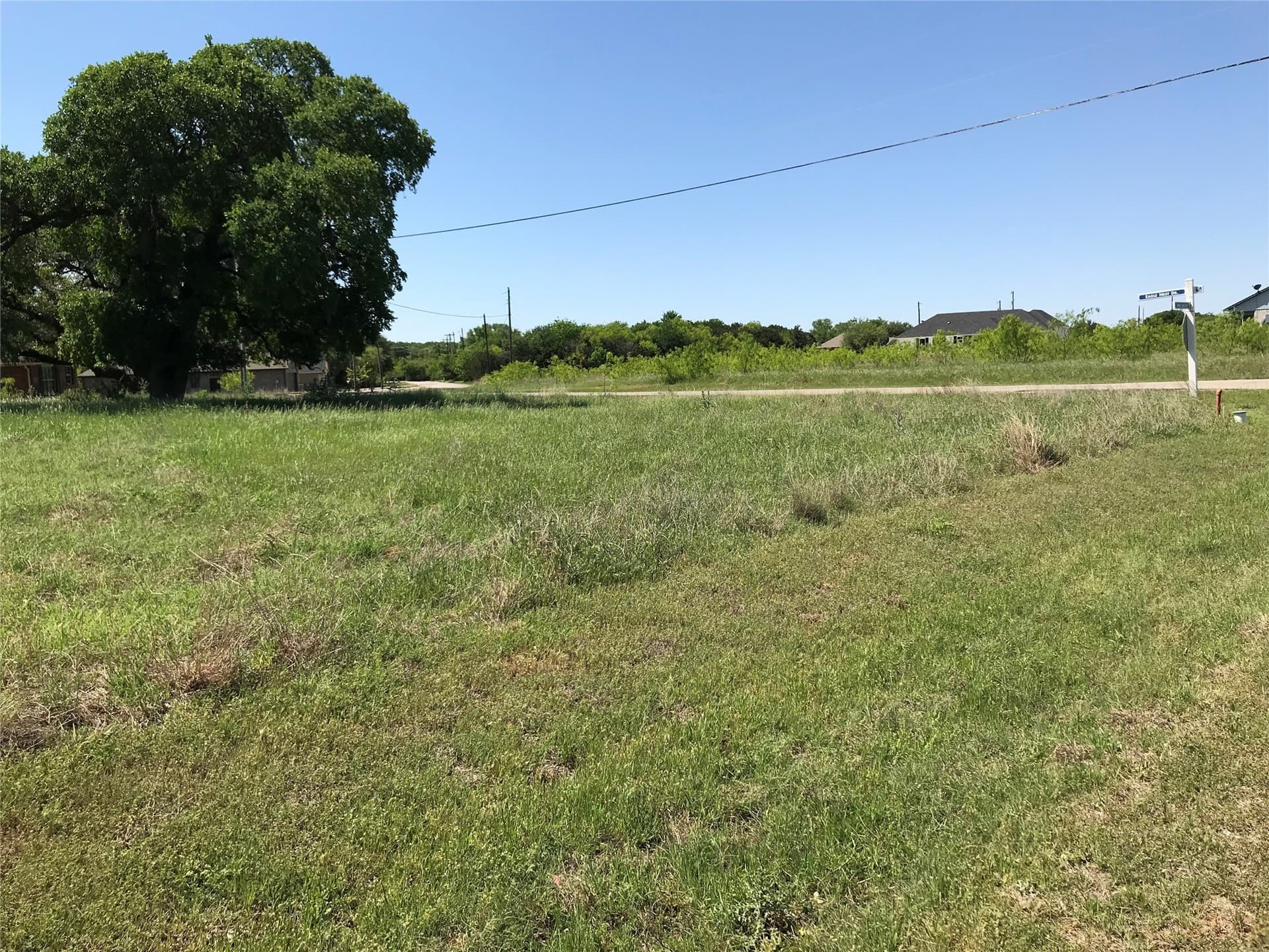 0.25 acres in Hill County - photo 11