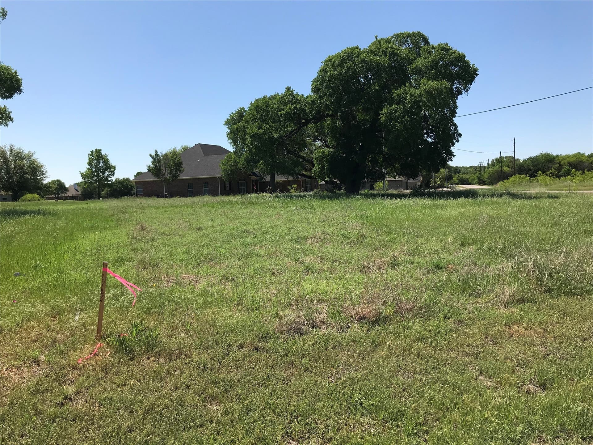 0.25 acres in Hill County - photo 10