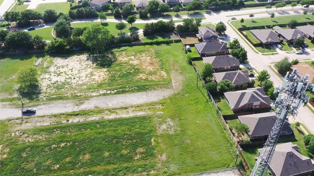 3.83 acres in Collin County gallery image 2
