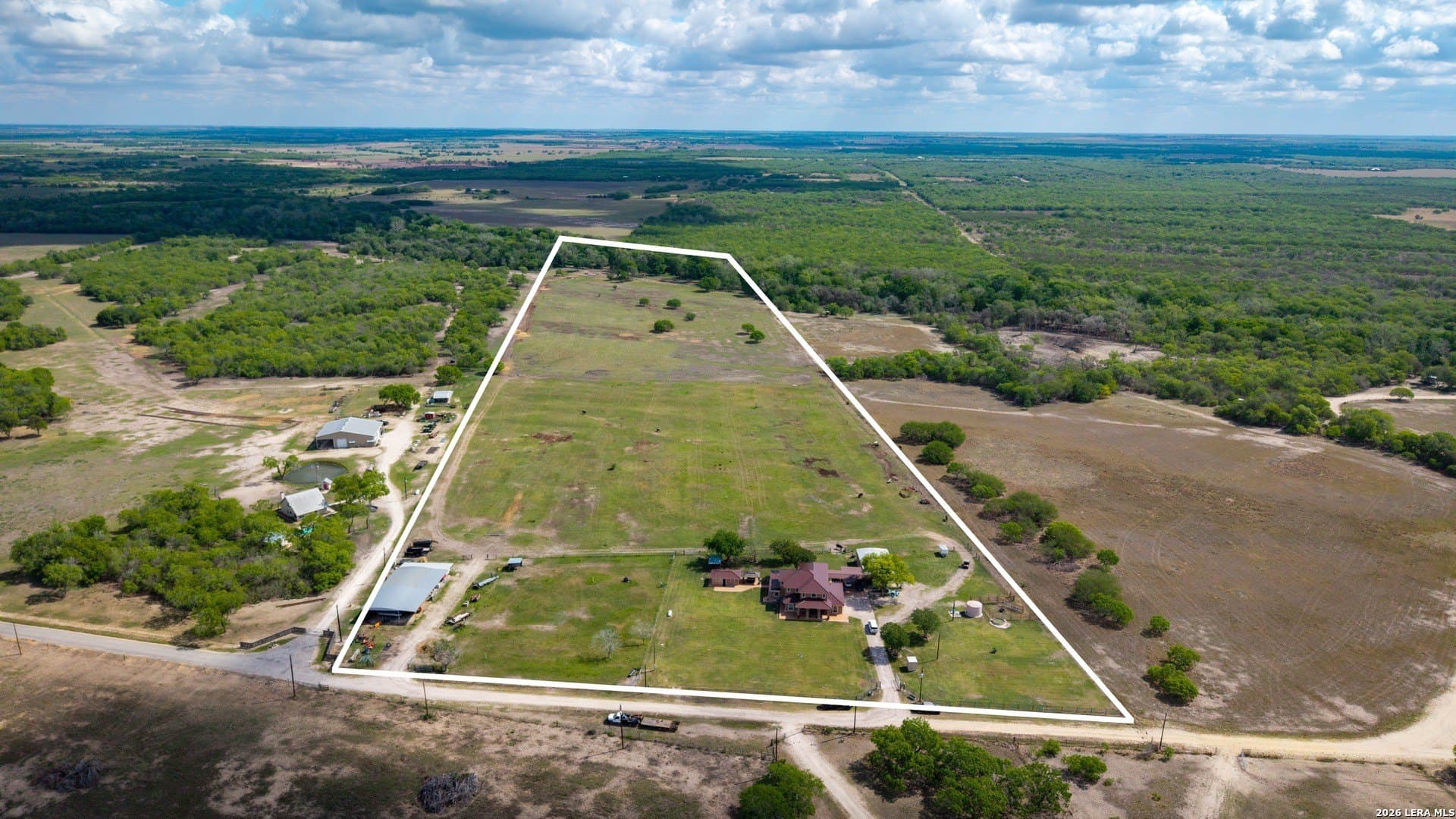 33.84 acres in Karnes County gallery image 2