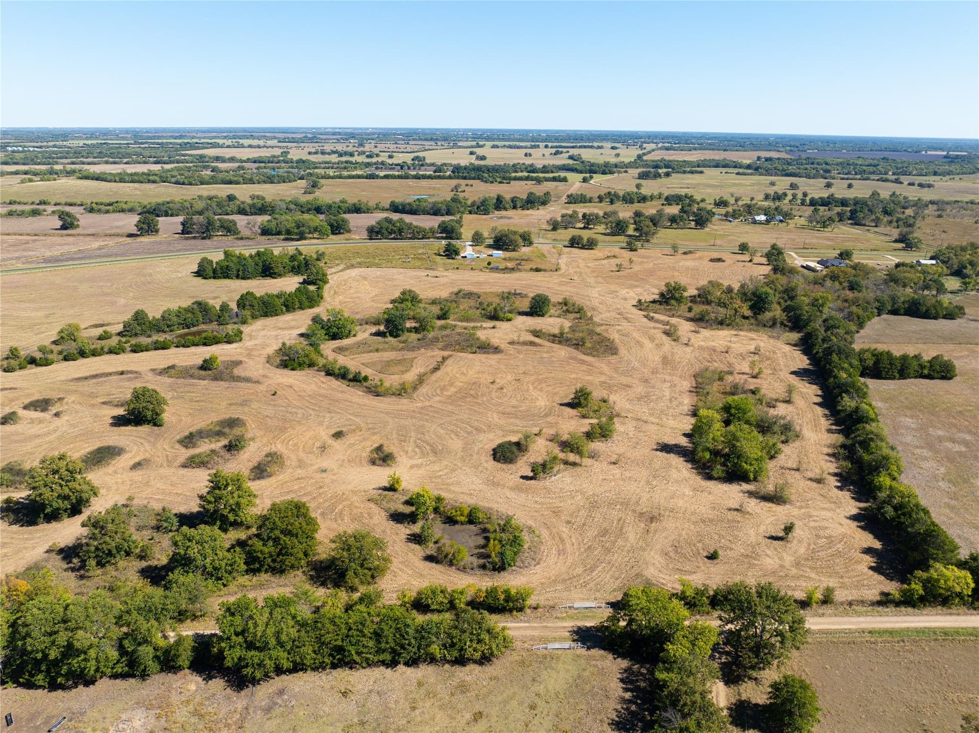 11 acres in Lamar County - photo 2