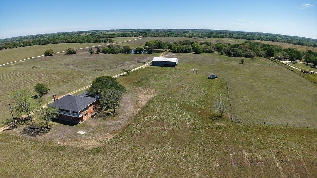 145.9 acres in Fayette County - photo 6