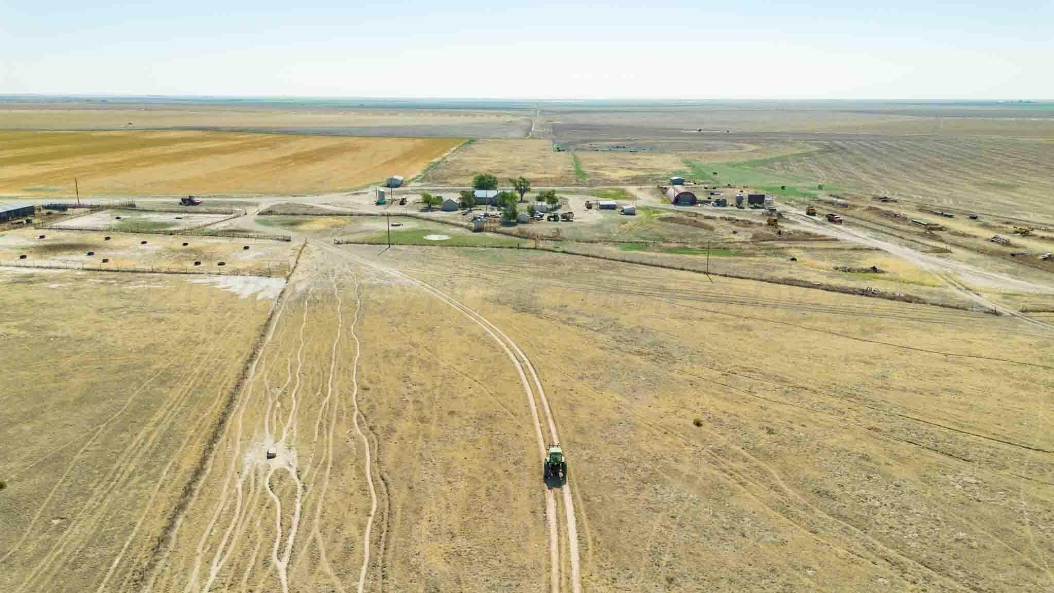 3,142.65 acres in Sherman County - photo 42