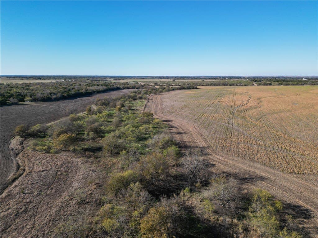 20 acres in McLennan County - photo 8