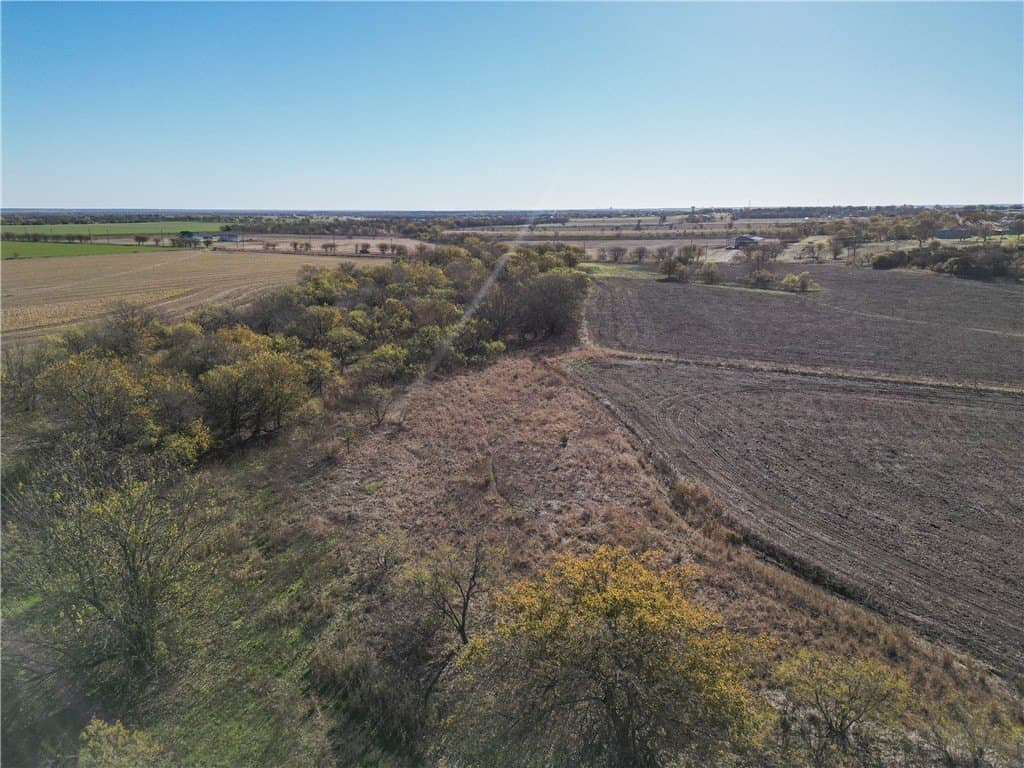 20 acres in McLennan County - photo 17