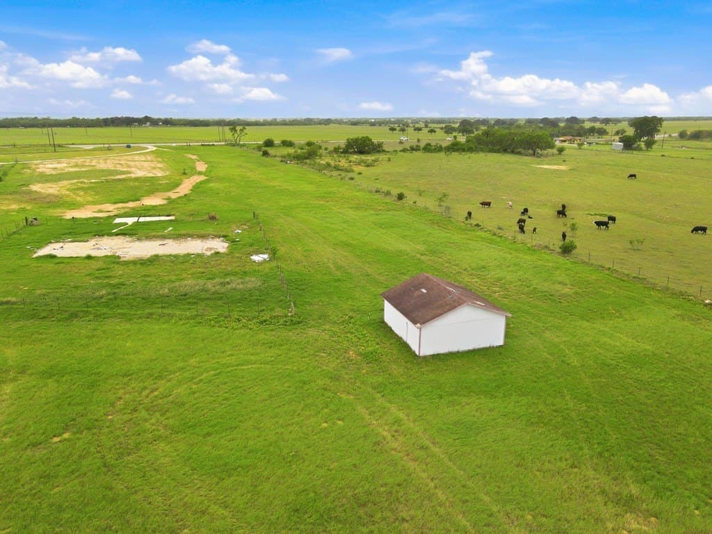 11.83 acres in Wilson County - photo 14