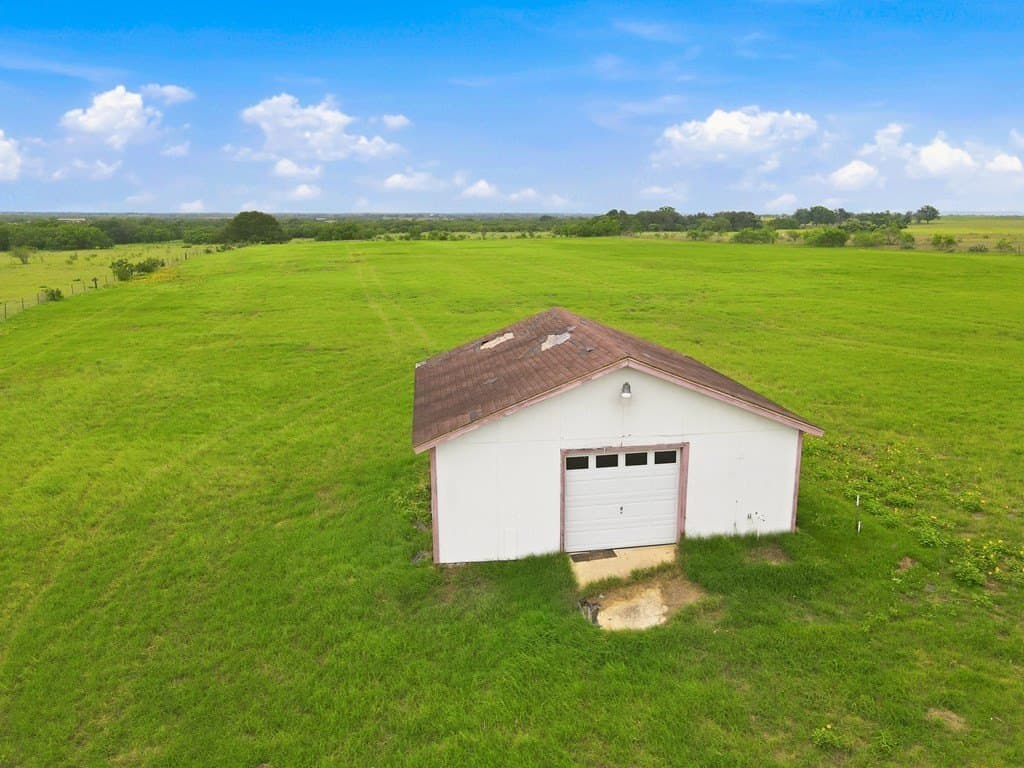 11.83 acres in Wilson County - photo 13