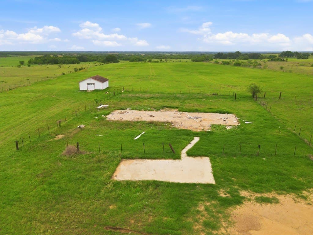 11.83 acres in Wilson County - photo 10