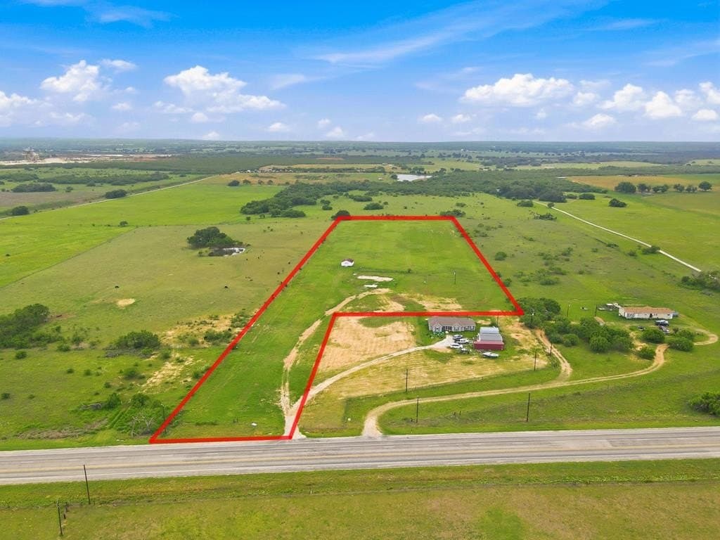 11.83 acres in Wilson County
