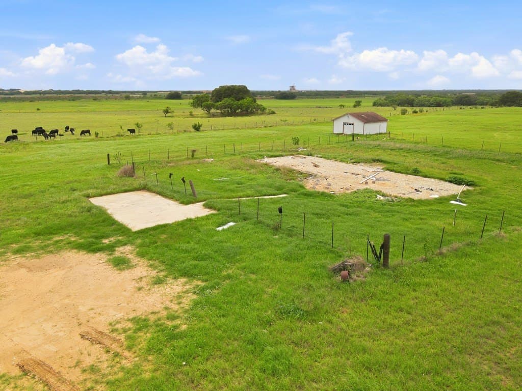11.83 acres in Wilson County - photo 9