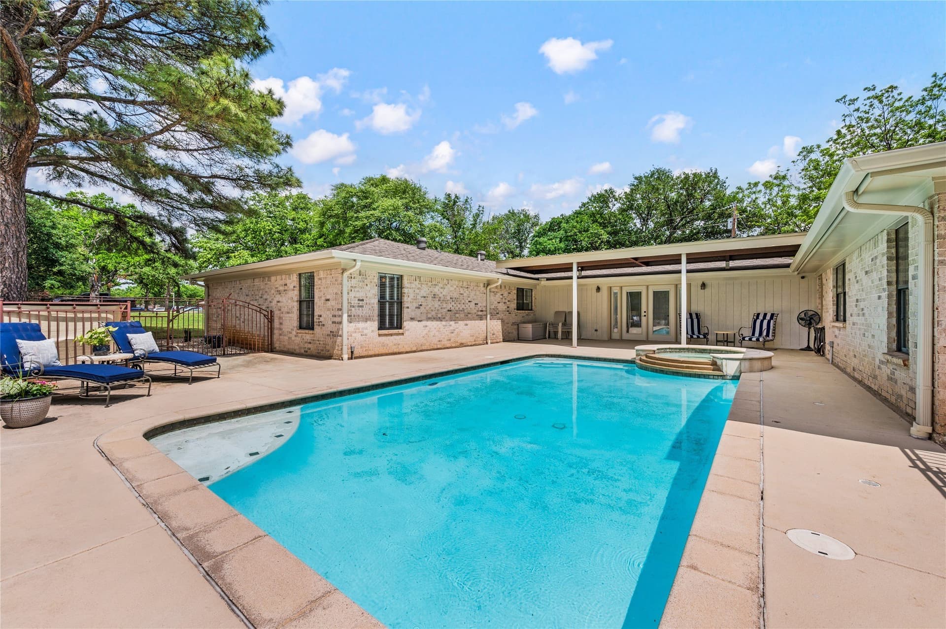 2.9 acres in Tarrant County - photo 22