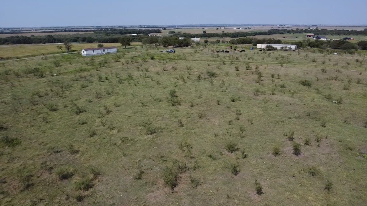 101.62 acres in Hill County - photo 11
