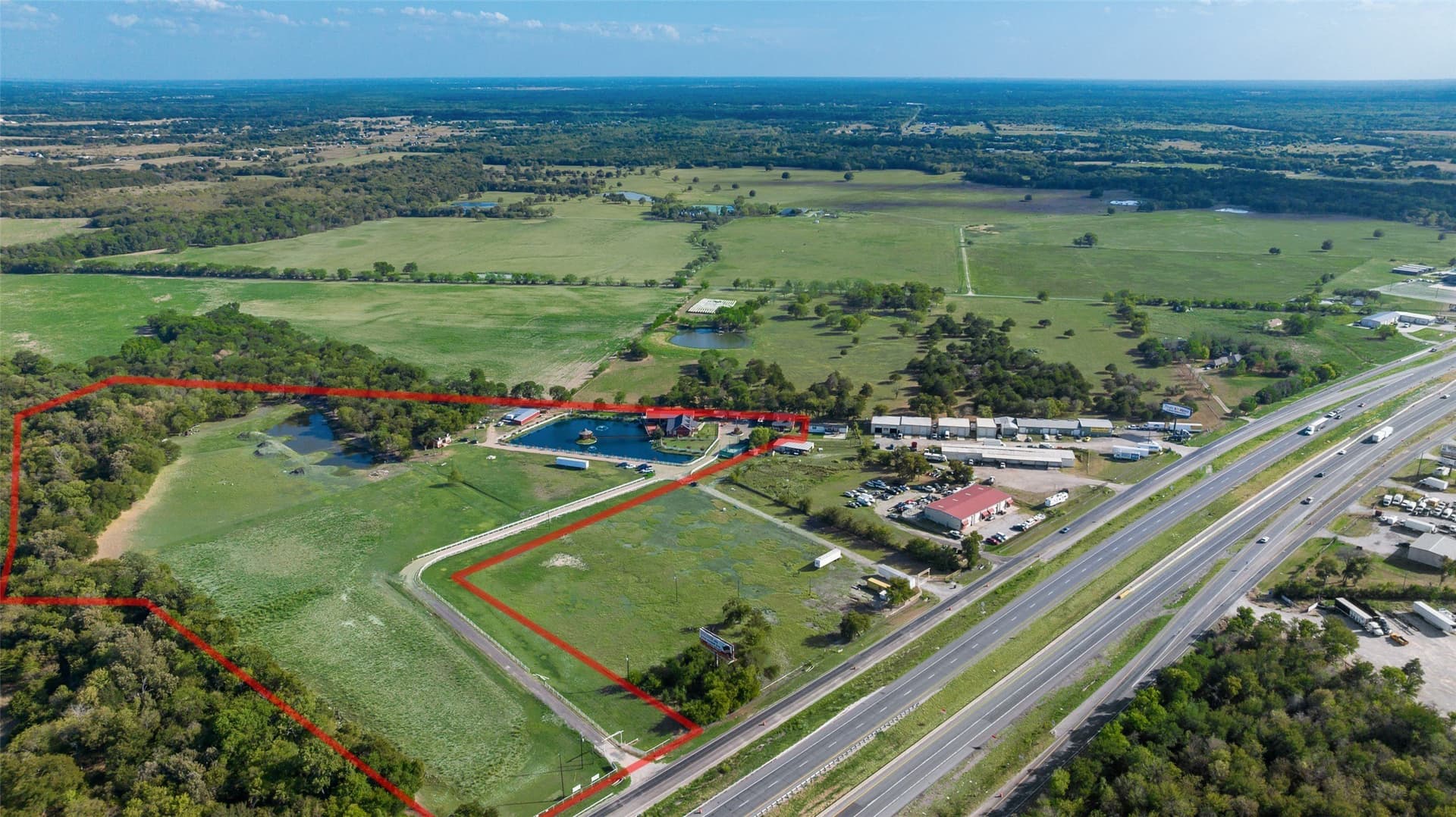 19.66 acres in Hunt County - photo 2
