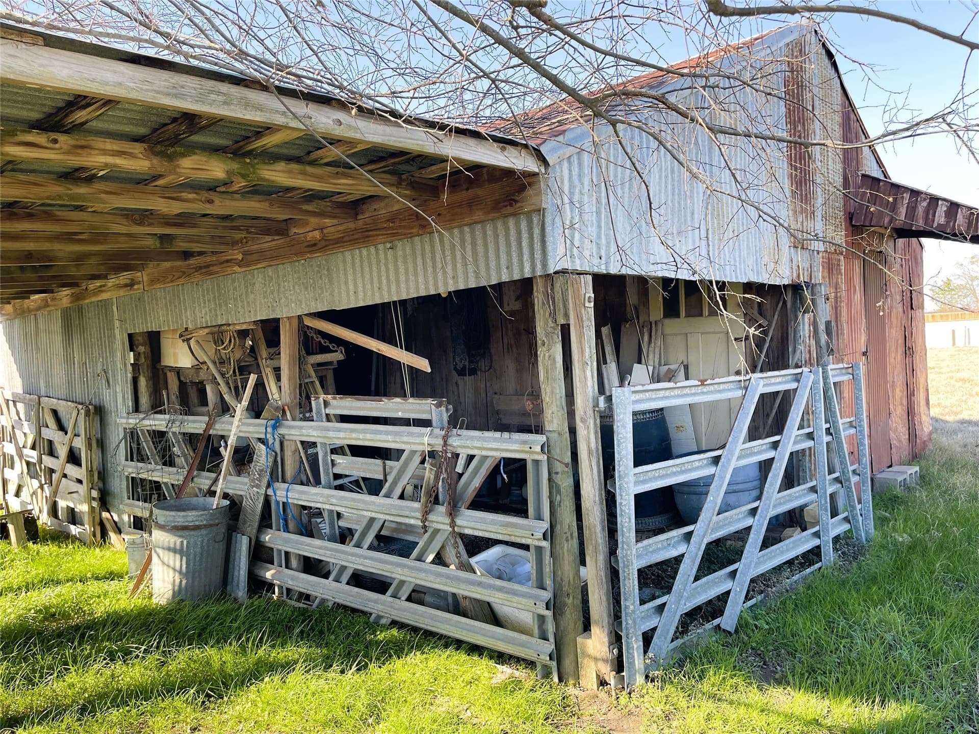 1.82 acres in Freestone County - photo 5