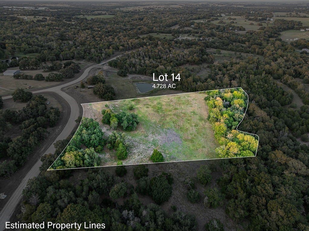 4.73 acres in Fayette County gallery image 2