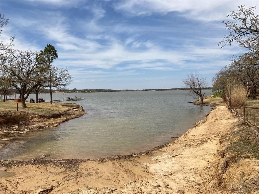 0.84 acres in Montague County gallery image 3