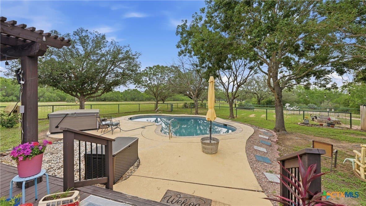 83 acres in Frio County - photo 24