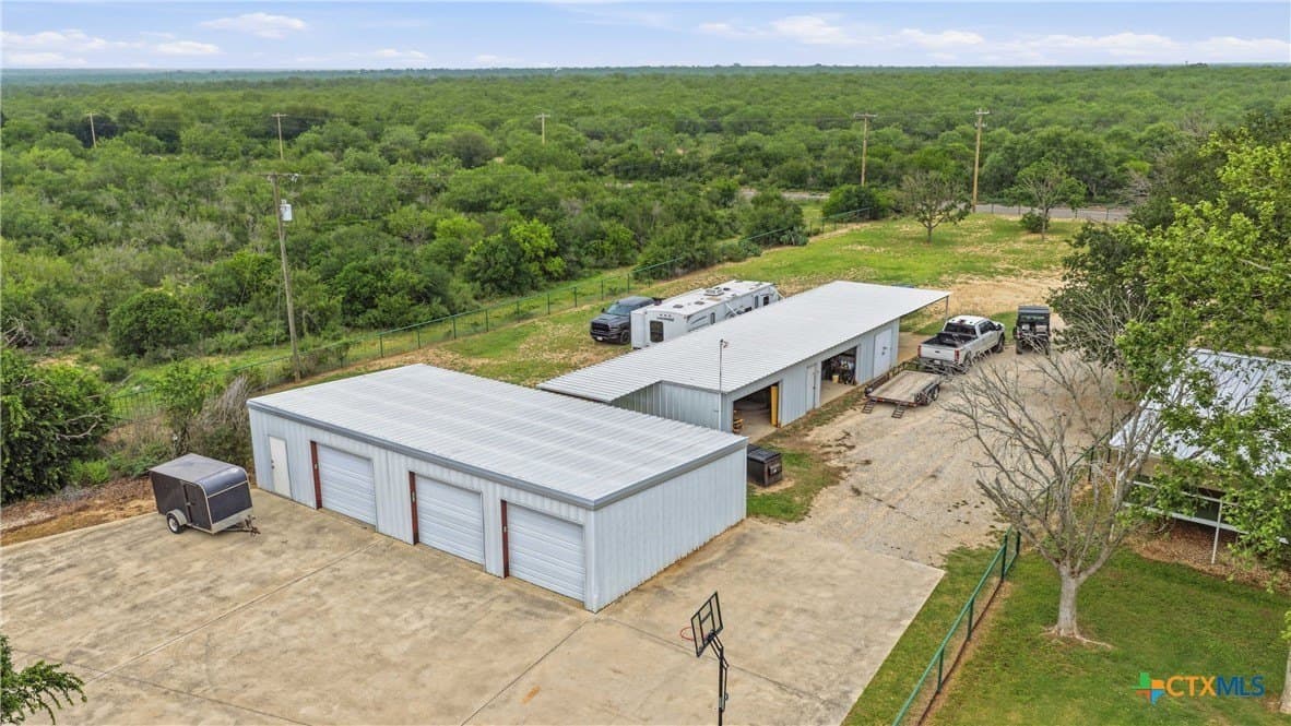 83 acres in Frio County - photo 27