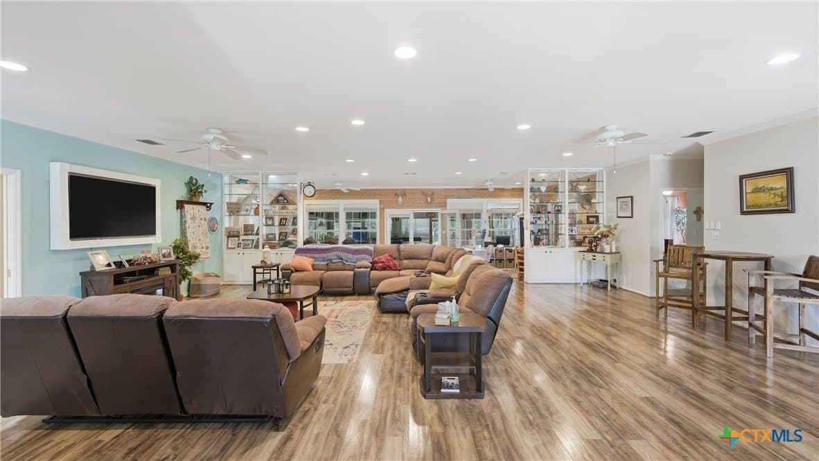 83 acres in Frio County featured view