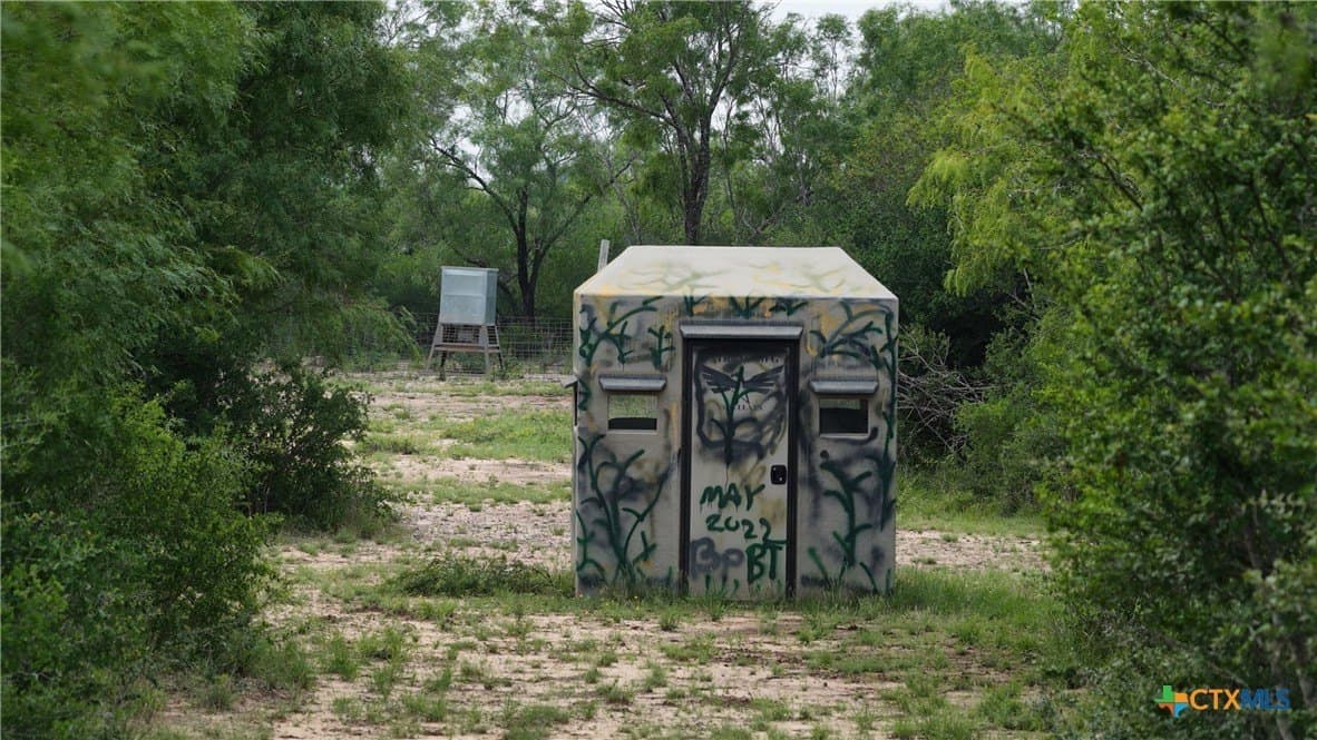 83 acres in Frio County - photo 40