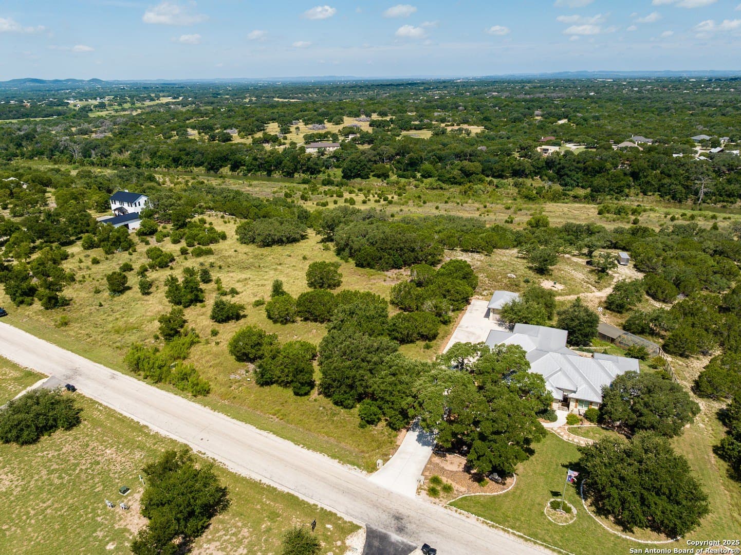 2.77 acres in Bandera County - photo 7
