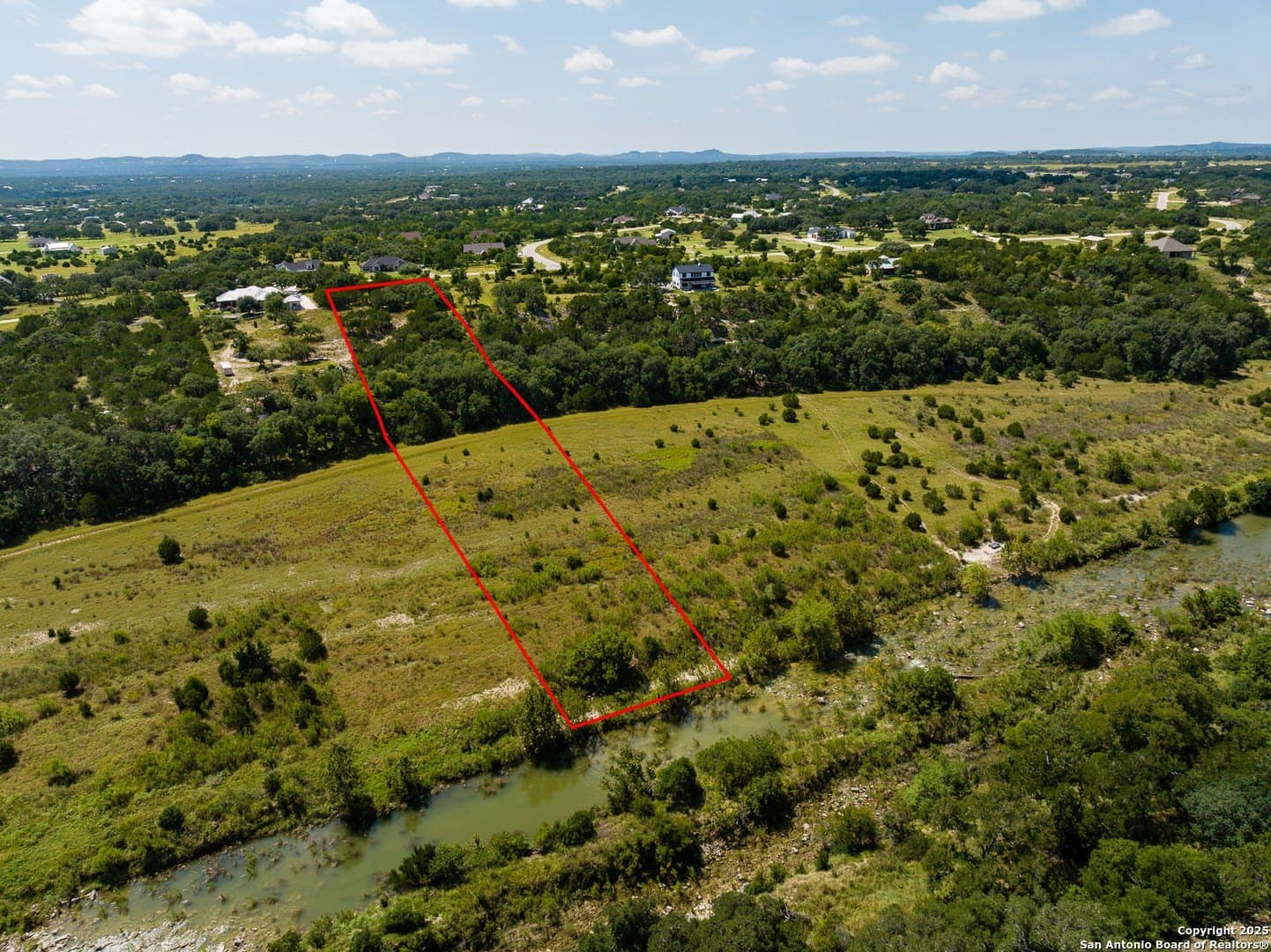 2.77 acres in Bandera County gallery image 2