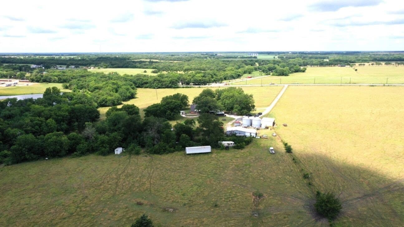 103.1 acres in Grayson County - photo 9