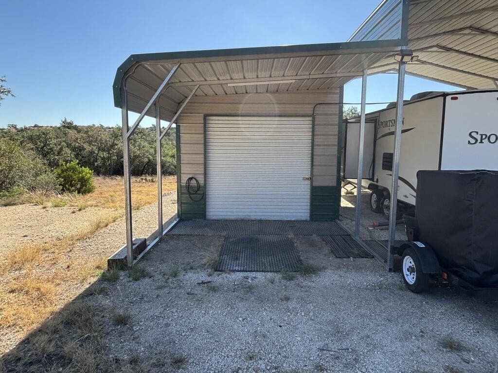 29.78 acres in Edwards County - photo 3