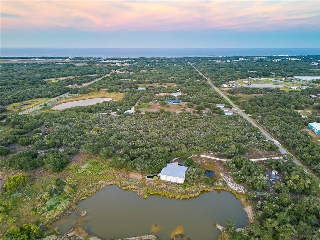 100,000 acres in Aransas County - photo 20