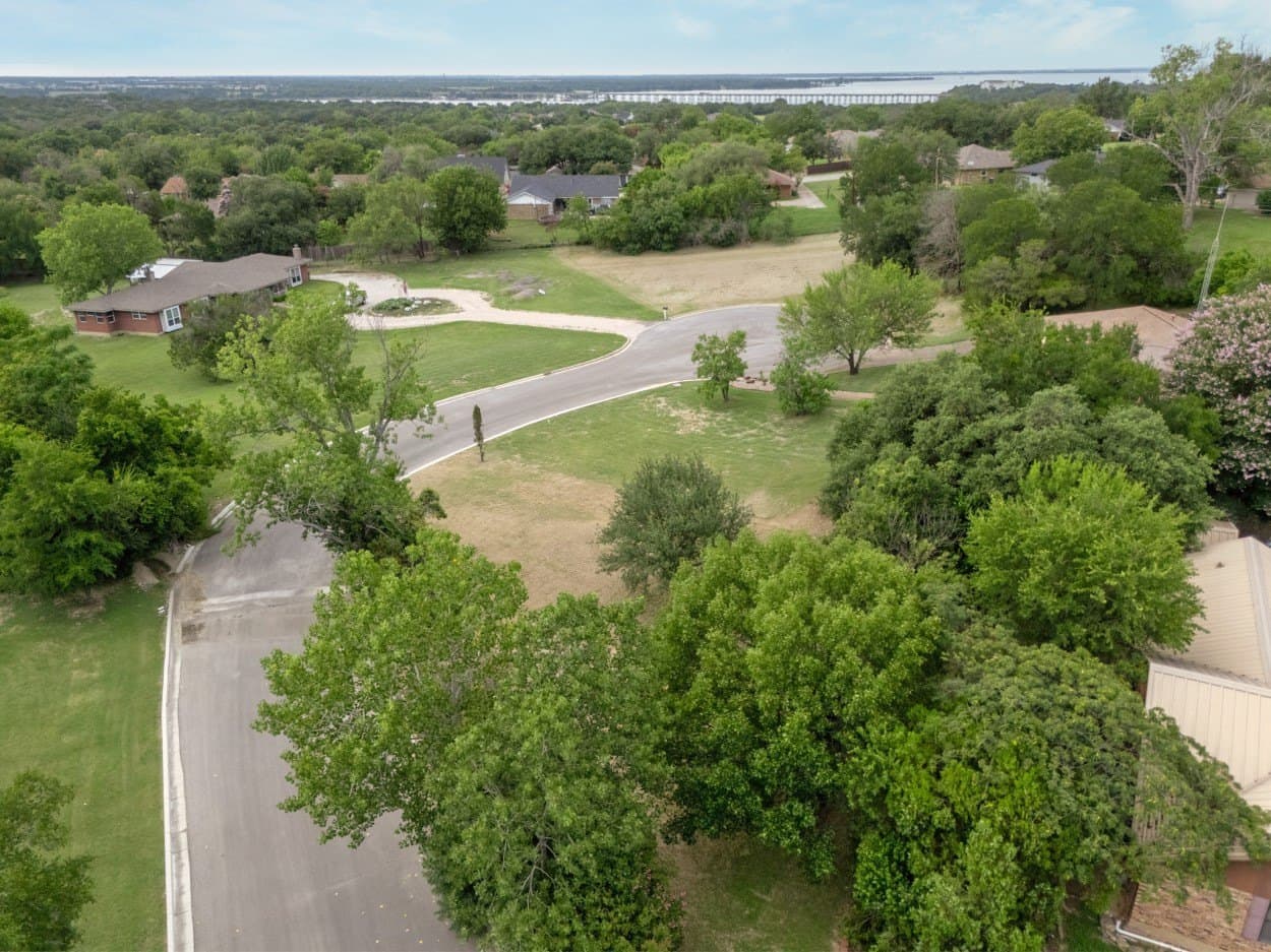 0.3 acres in McLennan County - photo 7