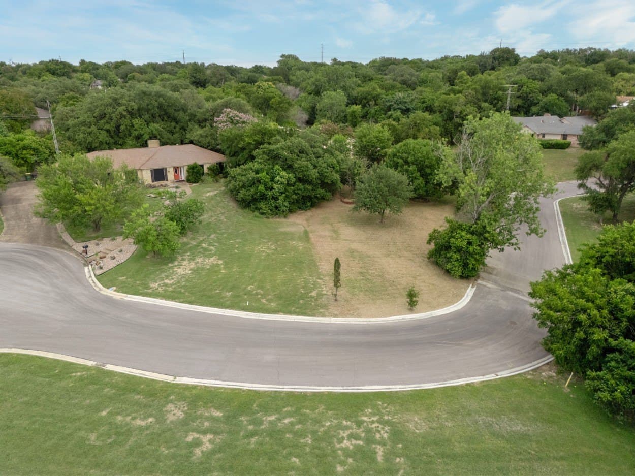 0.3 acres in McLennan County - photo 6