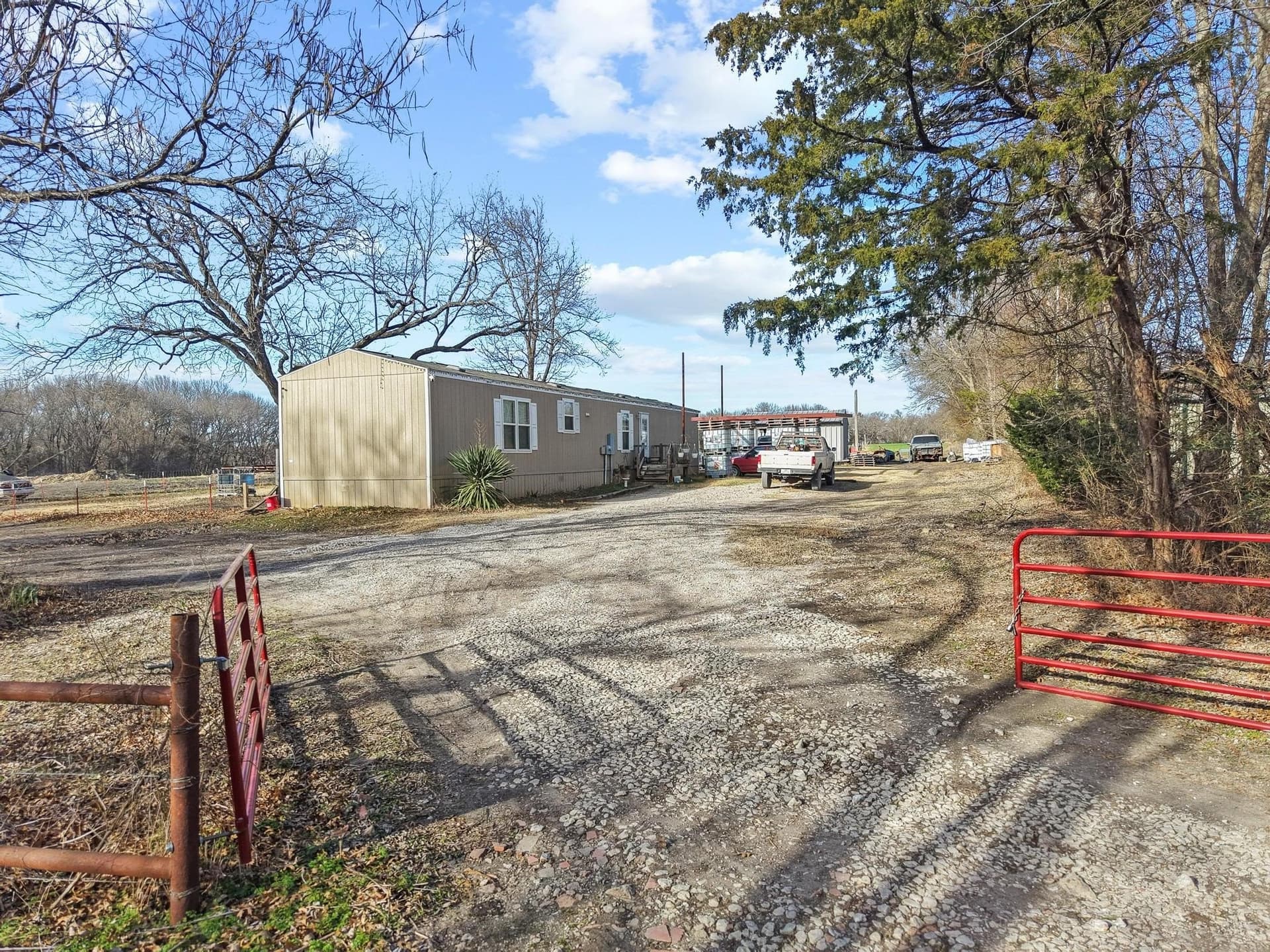 23.06 acres in Grayson County gallery image 3