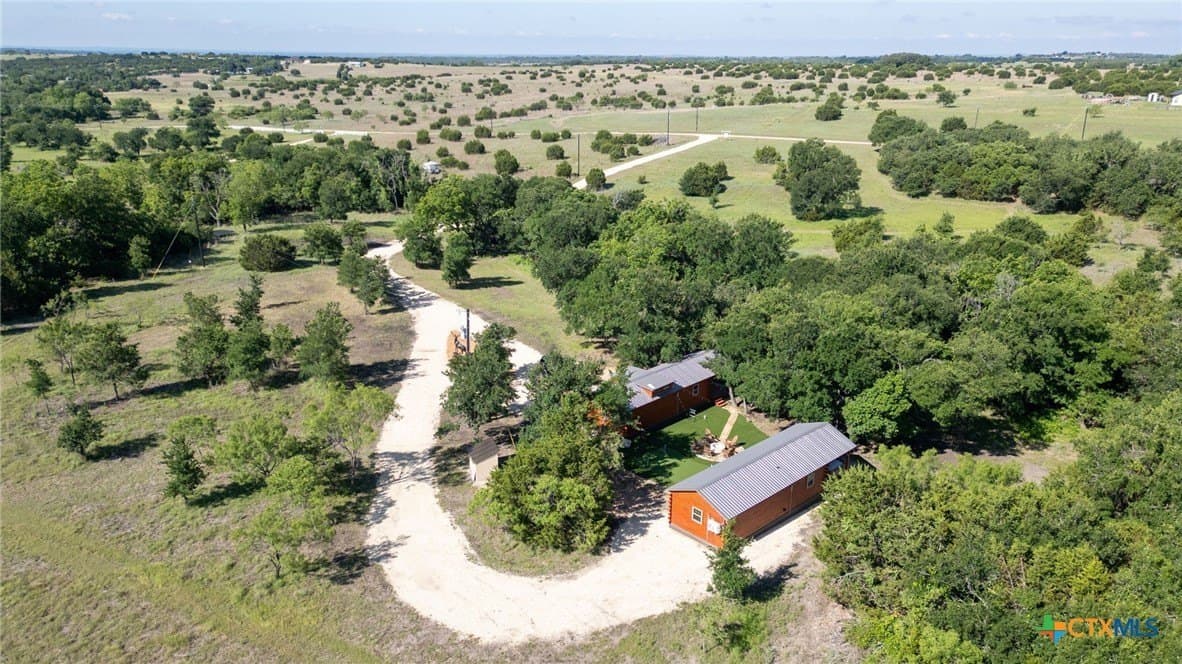 10.01 acres in Lampasas County gallery image 3