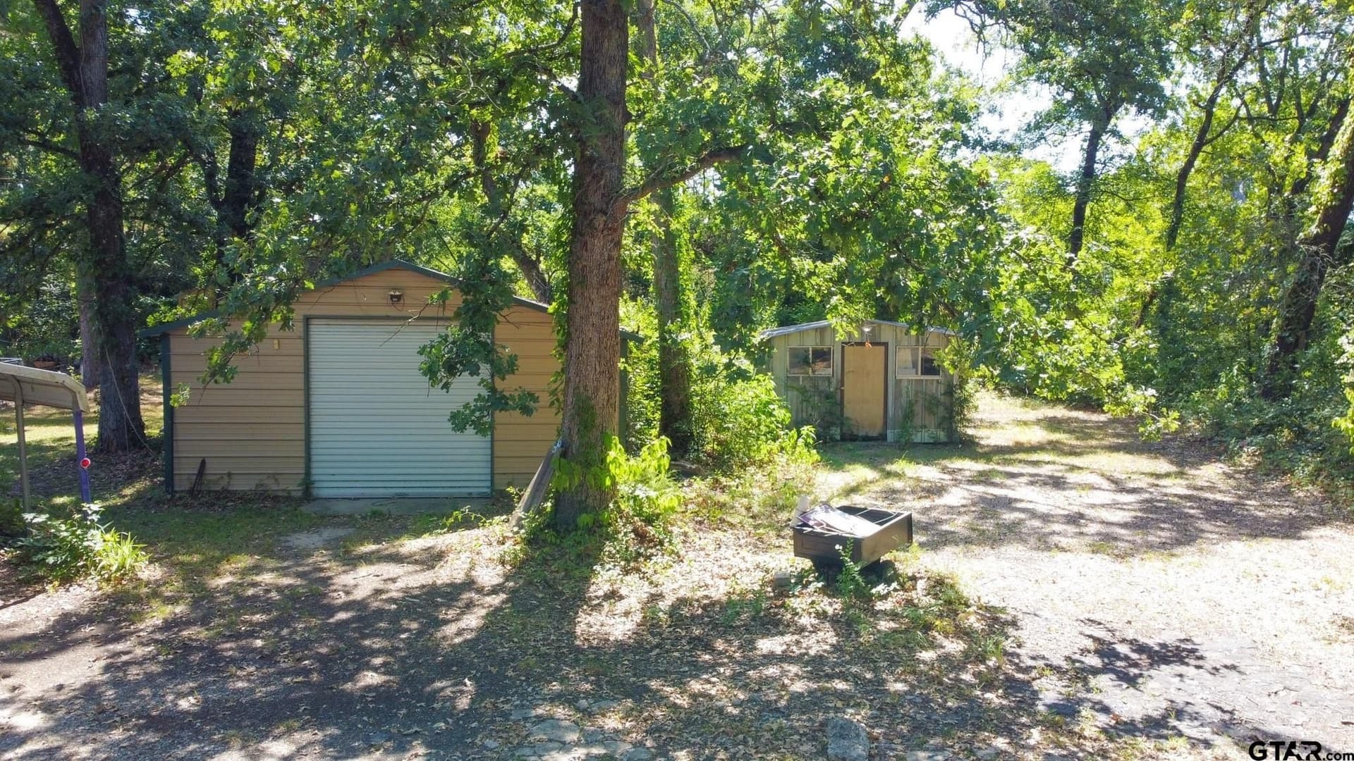 0.89 acres in Henderson County - photo 6