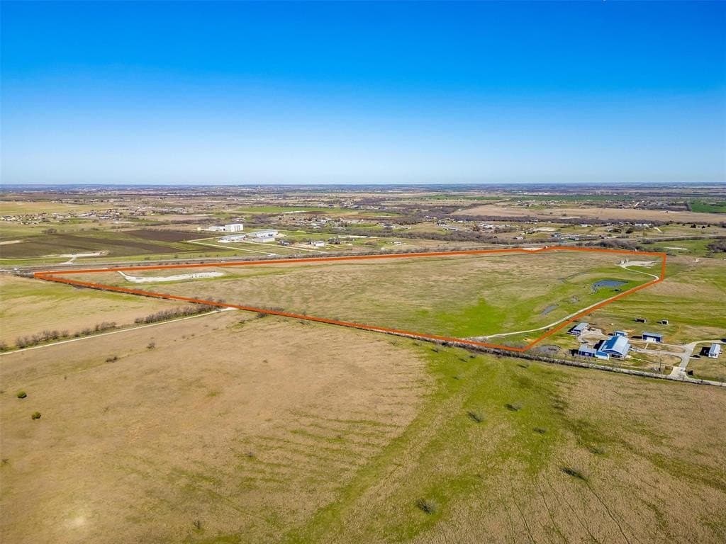 77.8 acres in Denton County gallery image 2