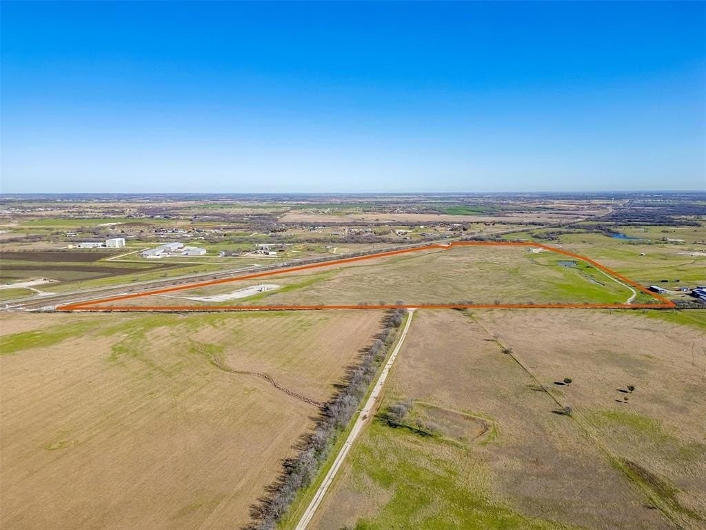 77.8 acres in Denton County gallery image 3
