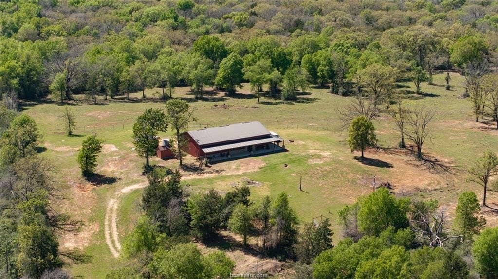 49.67 acres in Robertson County
